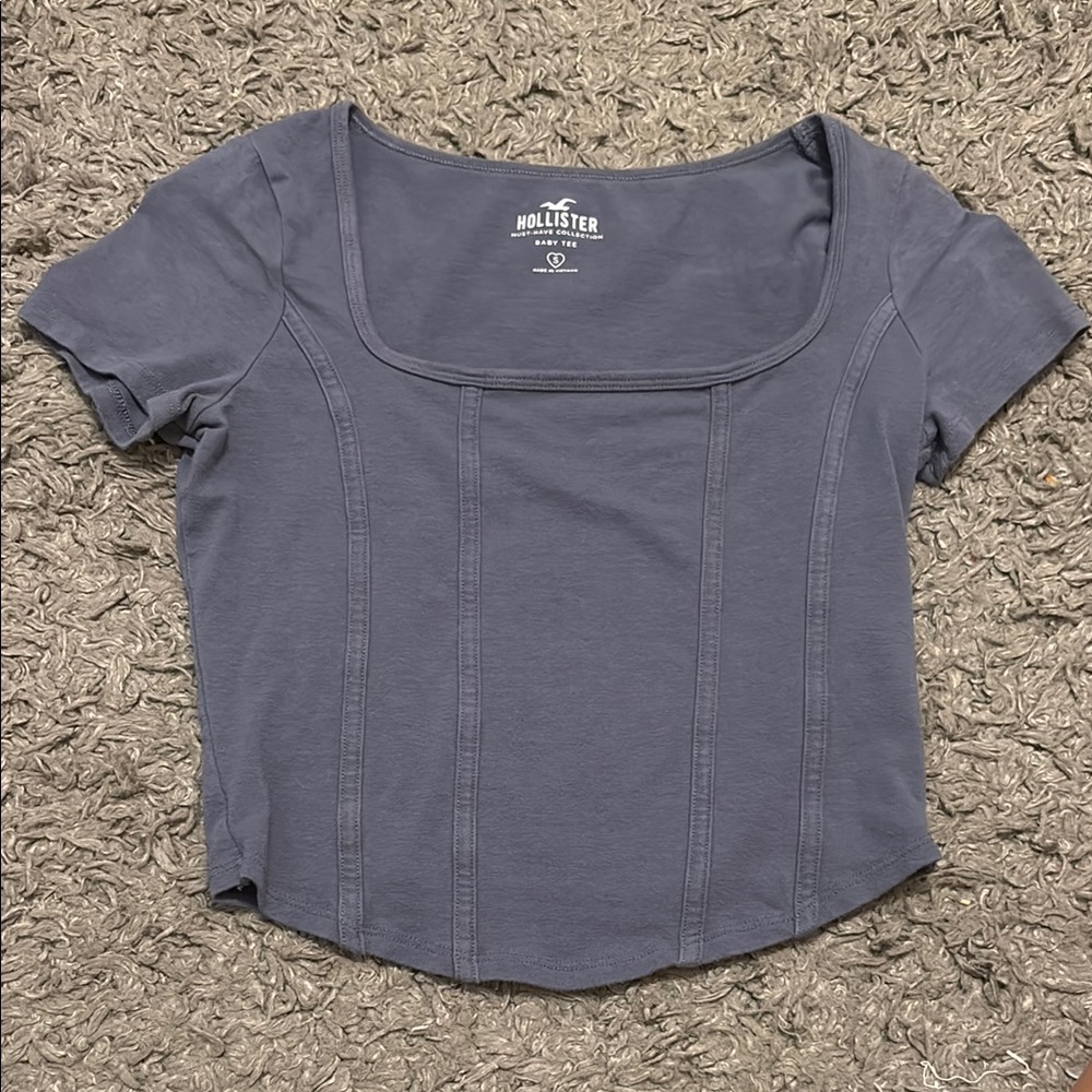 Hollister baby tee